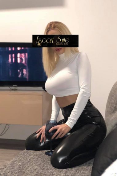 klassische escort dame