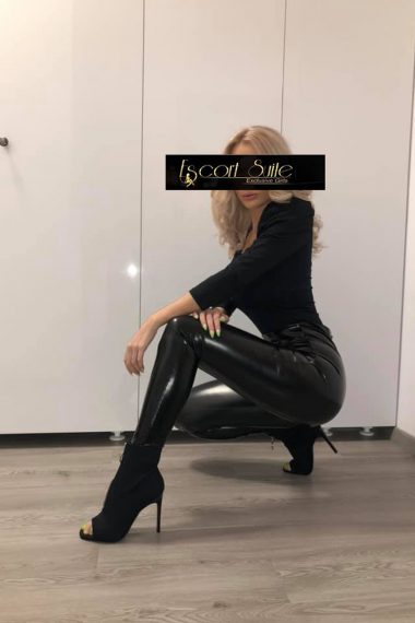 klassische escort dame