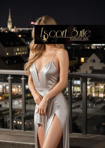  - Scarlett